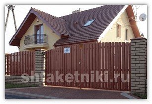 Штакетник для забора под дерево в Кентау